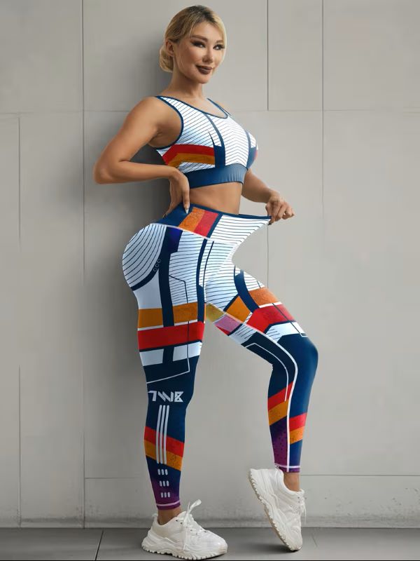 Women's fitness set for yoga and running - lifestyle shot
